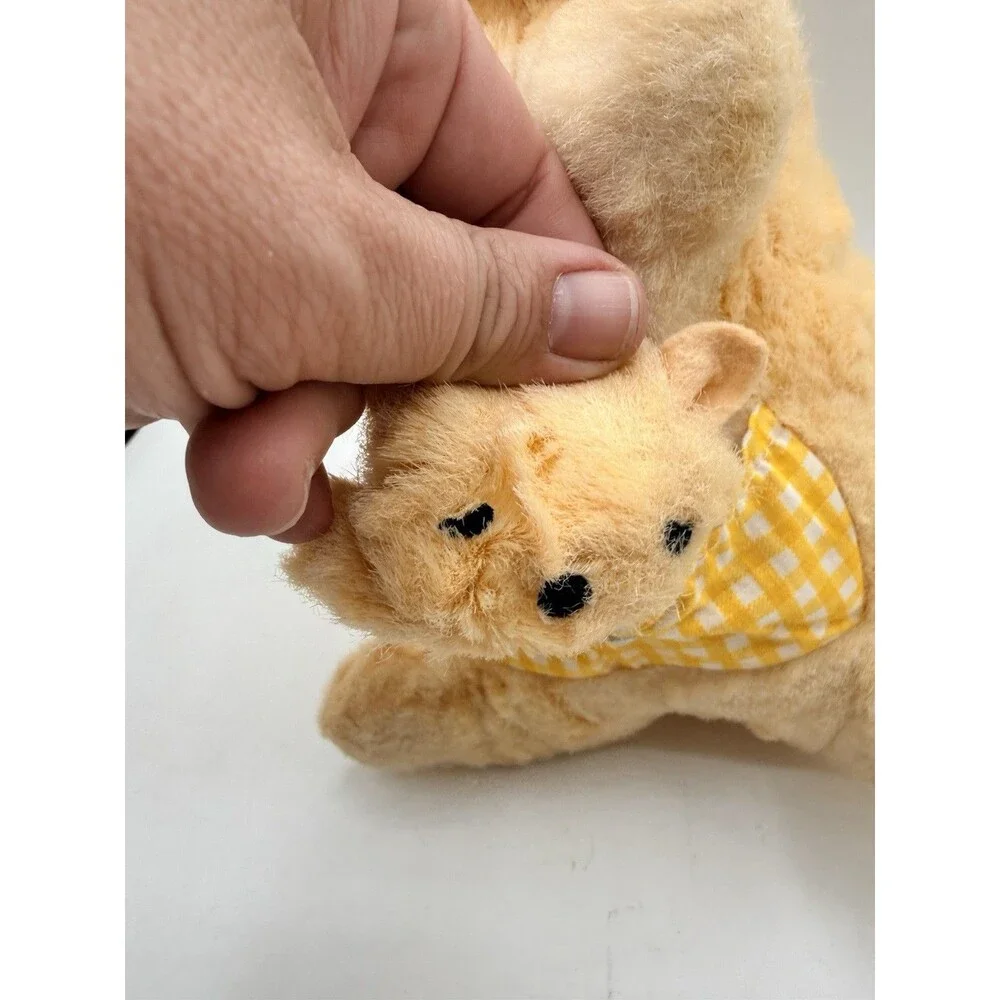 Vintage 12” Eden Toy Yellow Plus Kangaroo Mom & Removable Button Joey In Pocket